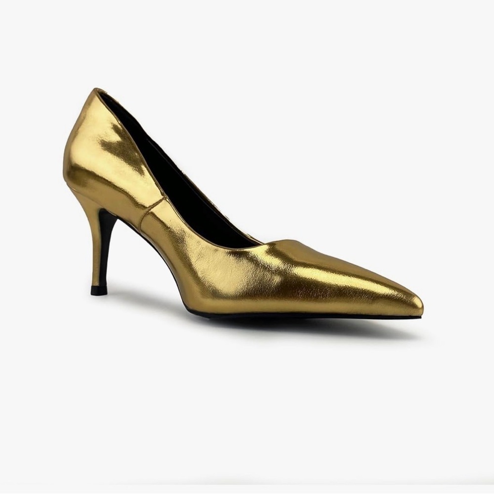 VACCASHE
Paris Metal Leather Needle Heel Shoes, Gold Paris - Picture 7 of 8